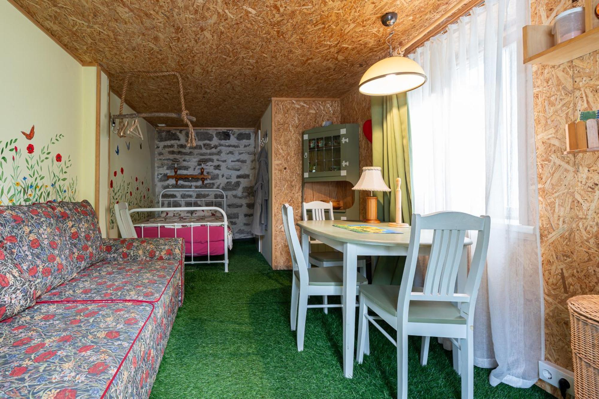 City Center Garden Camping Tallinn Exterior photo