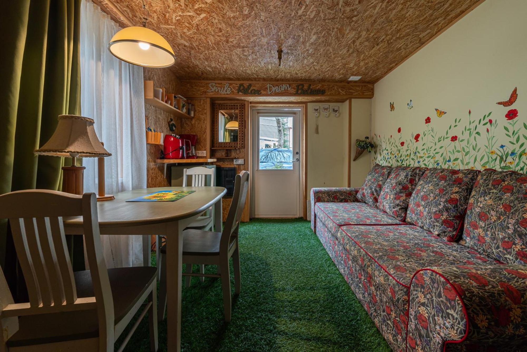 City Center Garden Camping Tallinn Exterior photo